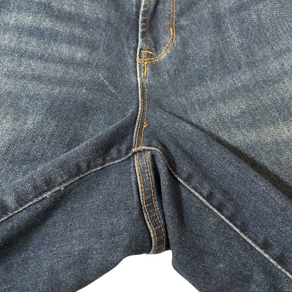 Old Navy Mid-Rise Power Slim Straight Blue Distressed Jeans Women’s Size 20 - Picture 11 of 16